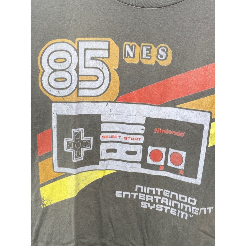 Nintendo NES T-Shirt Gray Graphic Tee Official‎ Licensed Product